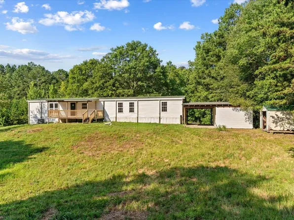 1237 N Pass Rd, Chatsworth, GA 30705