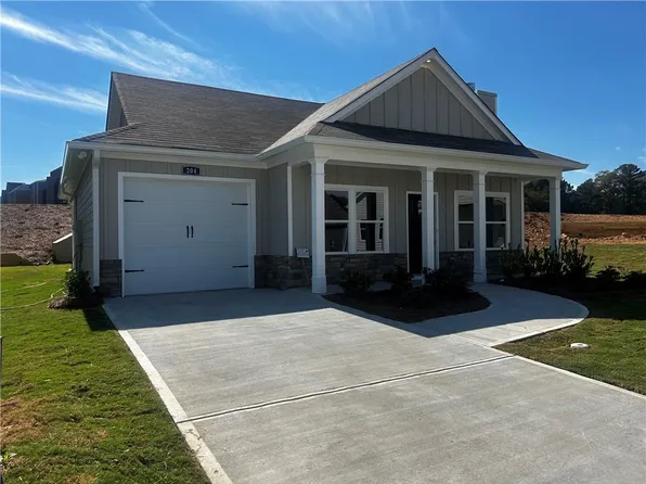 138 Sunflower Cir NE, Cartersville, GA 30121