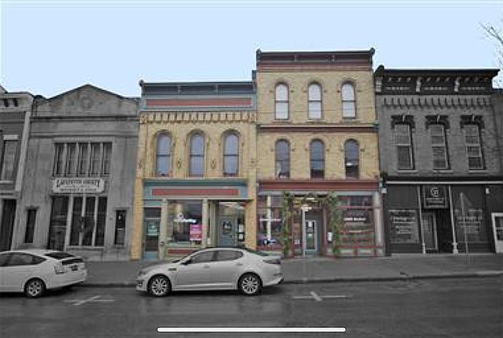2nd image of 336 Main St