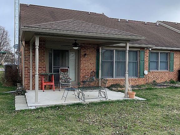 2nd image of 72 Chadwick Dr