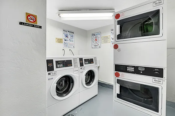 Sold by Corcoran | media 14