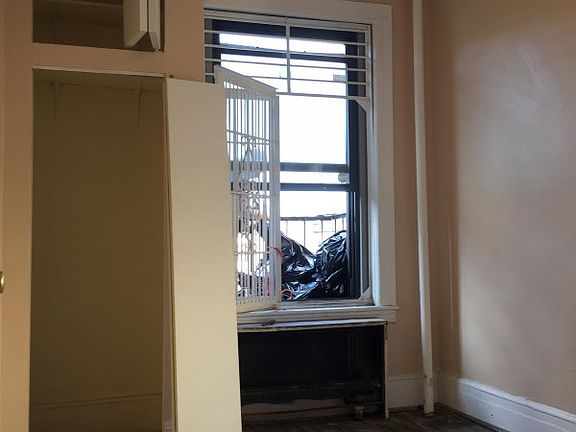 4th image of 2368 7th Ave APT 3R