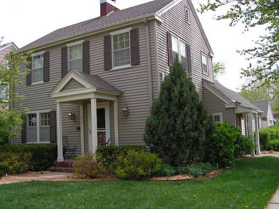 1st image of 415 Sunset Dr