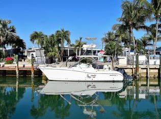 141 10th St, Key Colony Beach, FL 33051