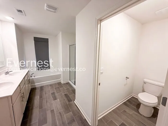 7044 Turnberry Highlands Cv — Photo 11