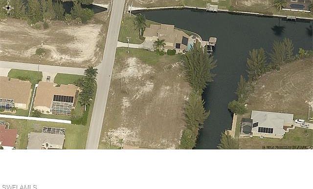 2nd image of 3009 SW 25th Ave