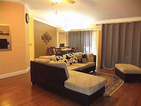 3rd image of 9710 W Elm Ln