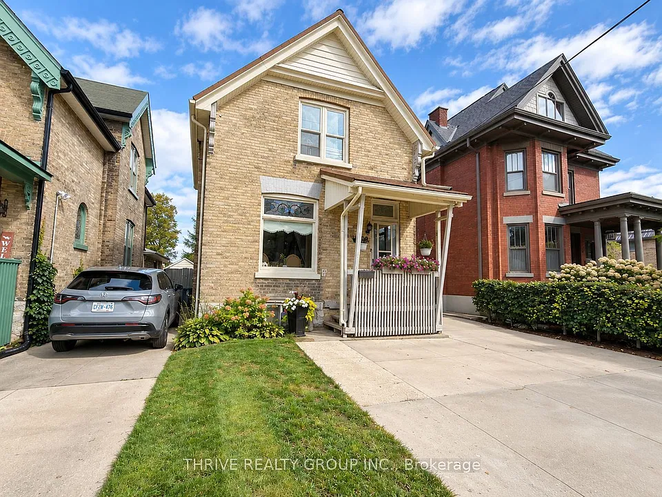162 Tecumseh Ave E #UPPER
