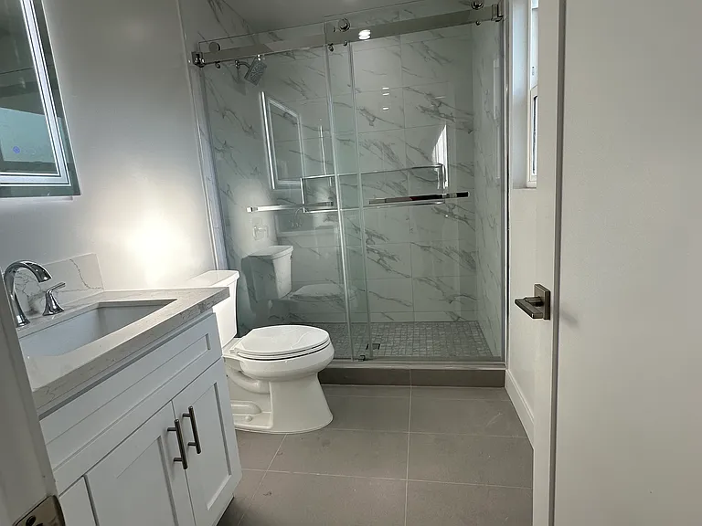 1145 S Holt Ave #7 — Photo 7