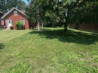 38 E Touhy Ave, Park Ridge, IL 60068