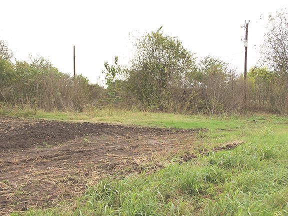 4th image of CR 6610