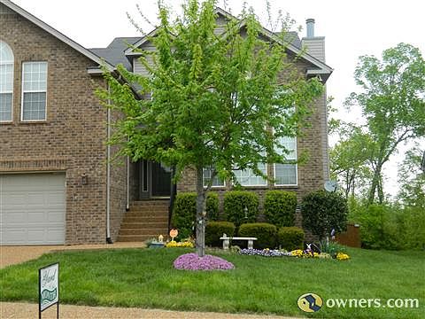 Yard of the Month