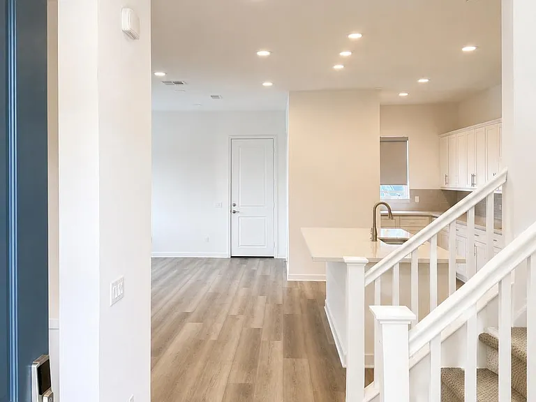 583 Townsend Way — Photo 15