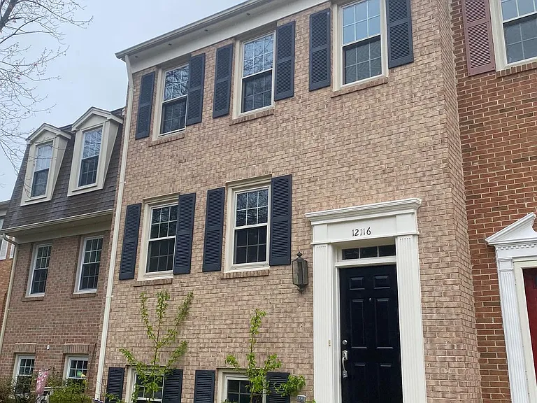 12116 Stallion Ct — Photo 2