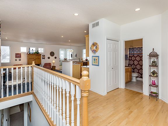 5th image of 208 N 17th St