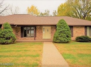 1500 Strathmore Dr, Columbia, MO 65203