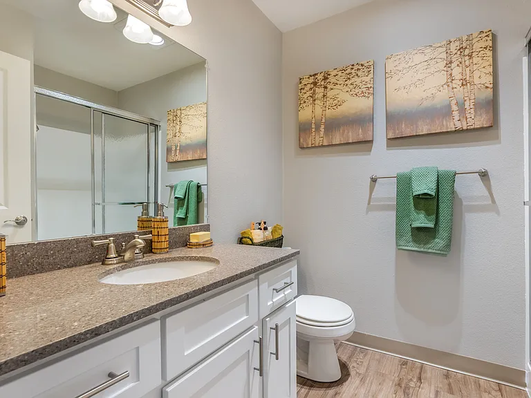 Sterling Pointe — Photo 52