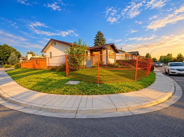 3040 W Rundleside Dr NE, Calgary, AB T1Y 1G3