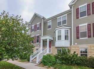 3127 Prospect Dr, Sun Prairie, WI 53590