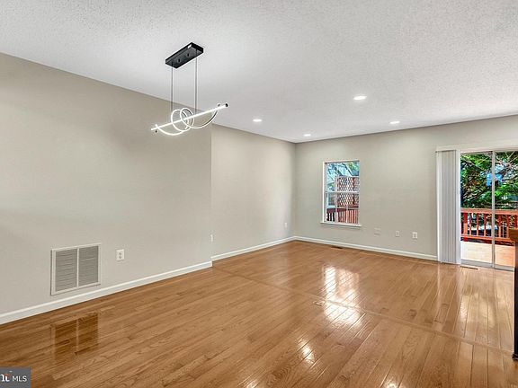 5th image of 6212 William Mosby Dr