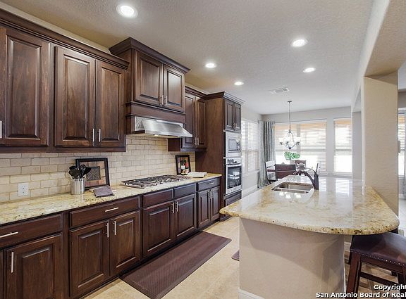 5th image of 3802 Mira Mesa