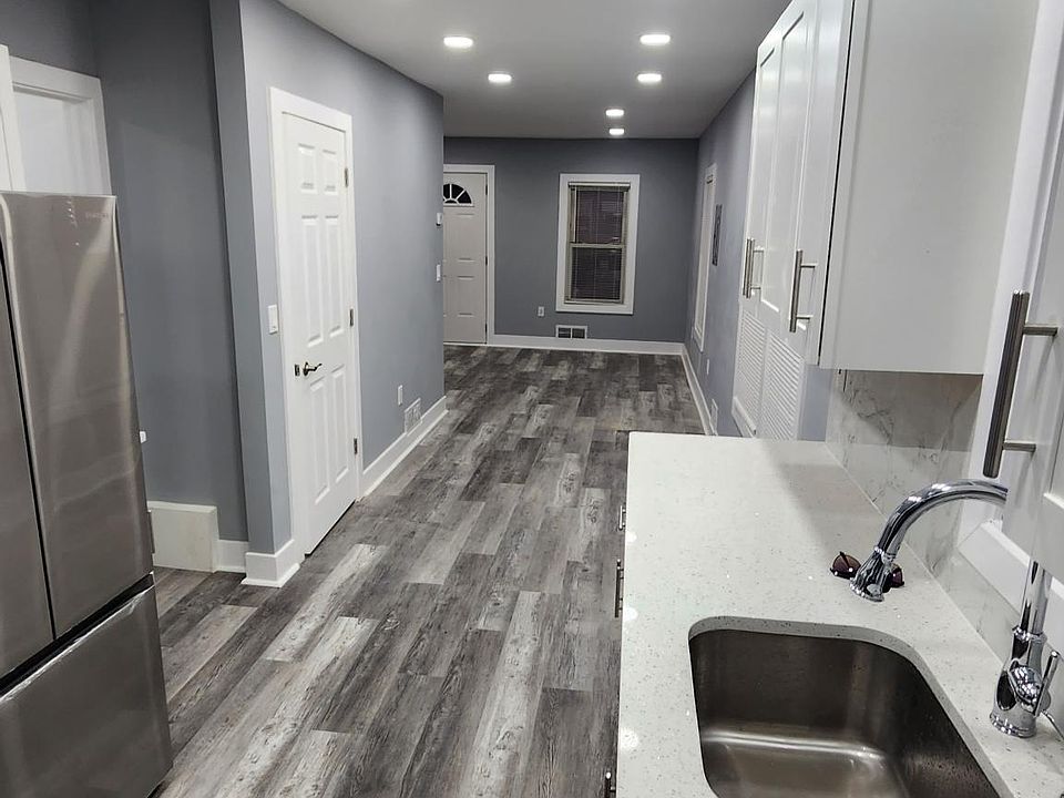 1st image of 563 Wadleigh Ave
