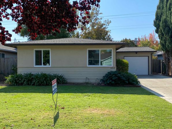 1204 Lynn Way