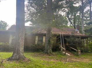 812 11th Ave NW, Magee, MS 39111