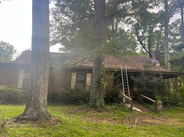 812 11th Ave NW, Magee, MS 39111