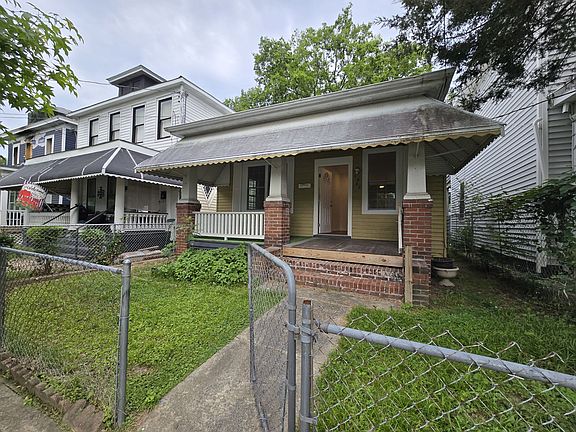 3rd image of 1432 Rogers St