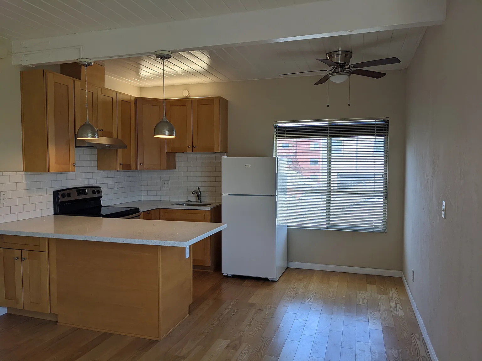 1 bed, 550 sqft, $3,795 — Photo 3