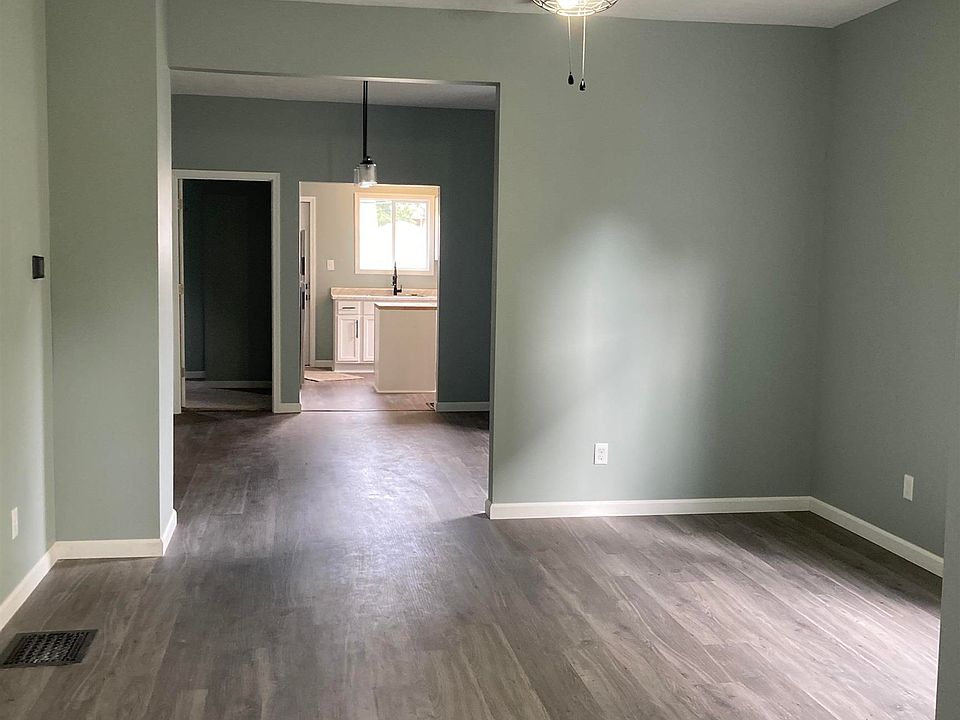 264 W 10th St, Peru, IN 46970 Zillow