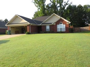 116 Lee Road 2084, Smiths Station, AL 36877