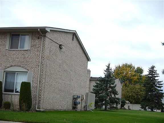 4th image of 38111 Lordstown Dr