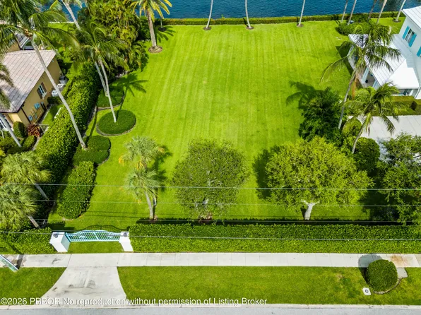 1285 Lands End Rd, Lake Worth, FL 33462