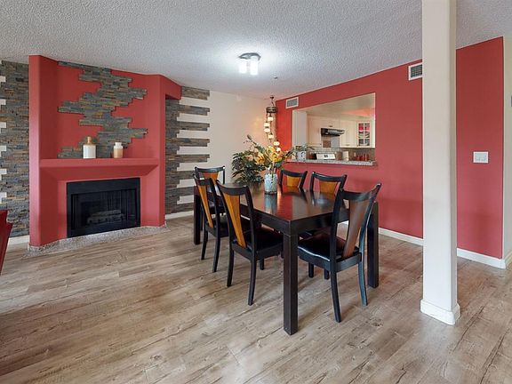 5th image of 527 W Harvard St APT 2