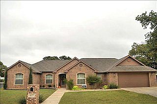 1st image of 607 Grand Oaks Ct
