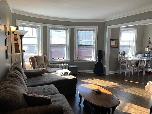 4th image of 1056 W Thorndale Ave #3U