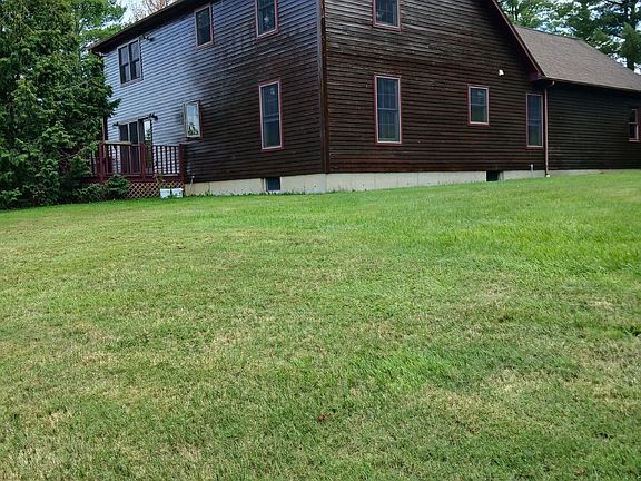 3rd image of 1851 Valley Road