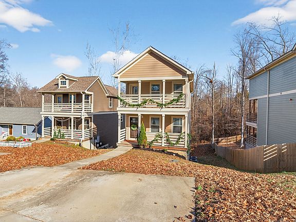 2nd image of 511B Hickory Cir
