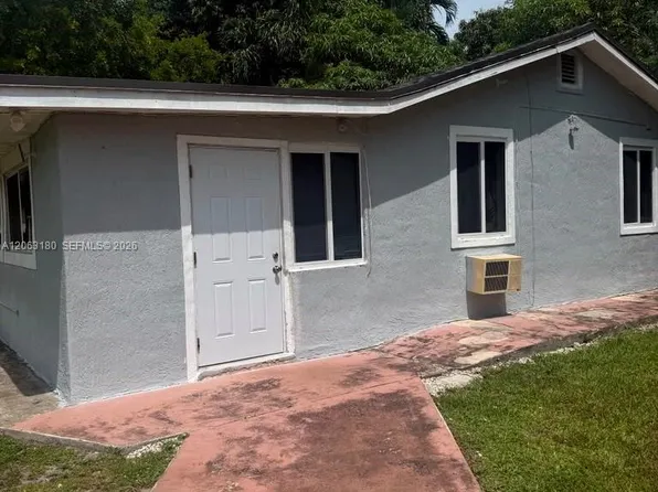 1289 NE 146th St, Miami, FL 33161