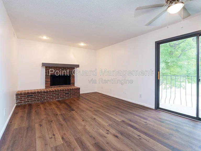 Midtown Place Apartments — Photo 26