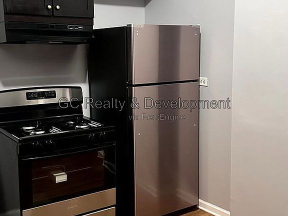 5th image of 6620 S Drexel Ave #2