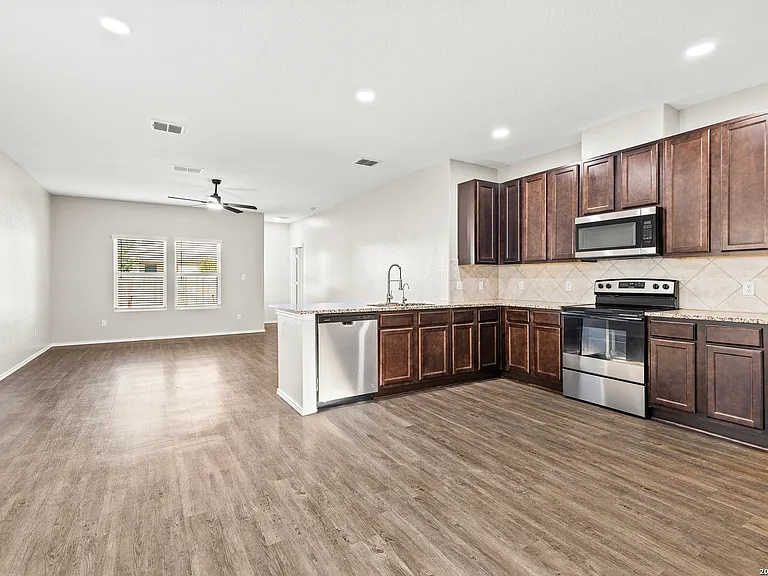 9419 Trap Rock Dr — Photo 5