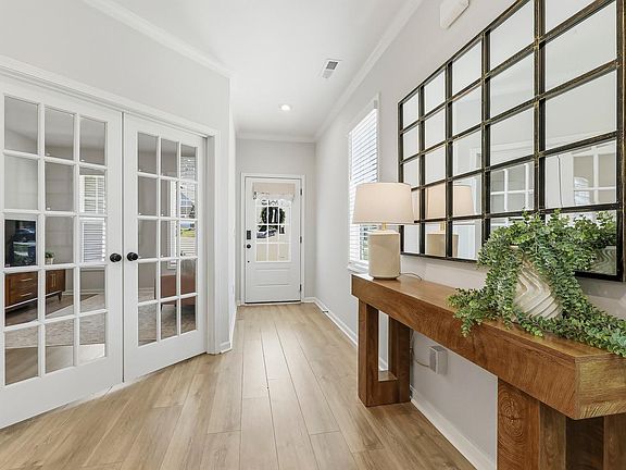 5th image of 280 Albereto Dr