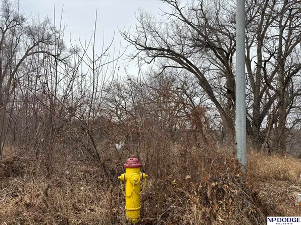 5218 N 37th Ave, Omaha, NE 68111