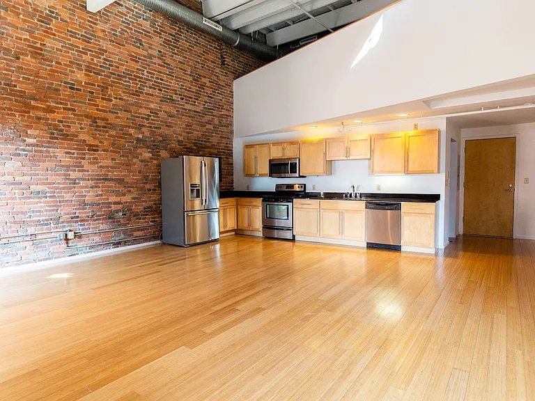 305 Church St #306 — Photo 7