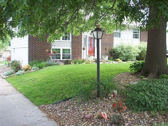 2nd image of 723 Highland Ave