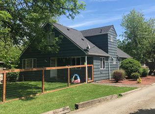 2555 Riverview St, Eugene, OR 97403