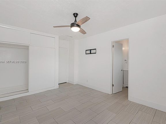 5th image of 2901 Polk St APT 10